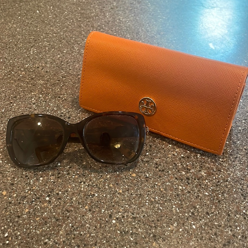 Tory Burch Sunglasses with Case